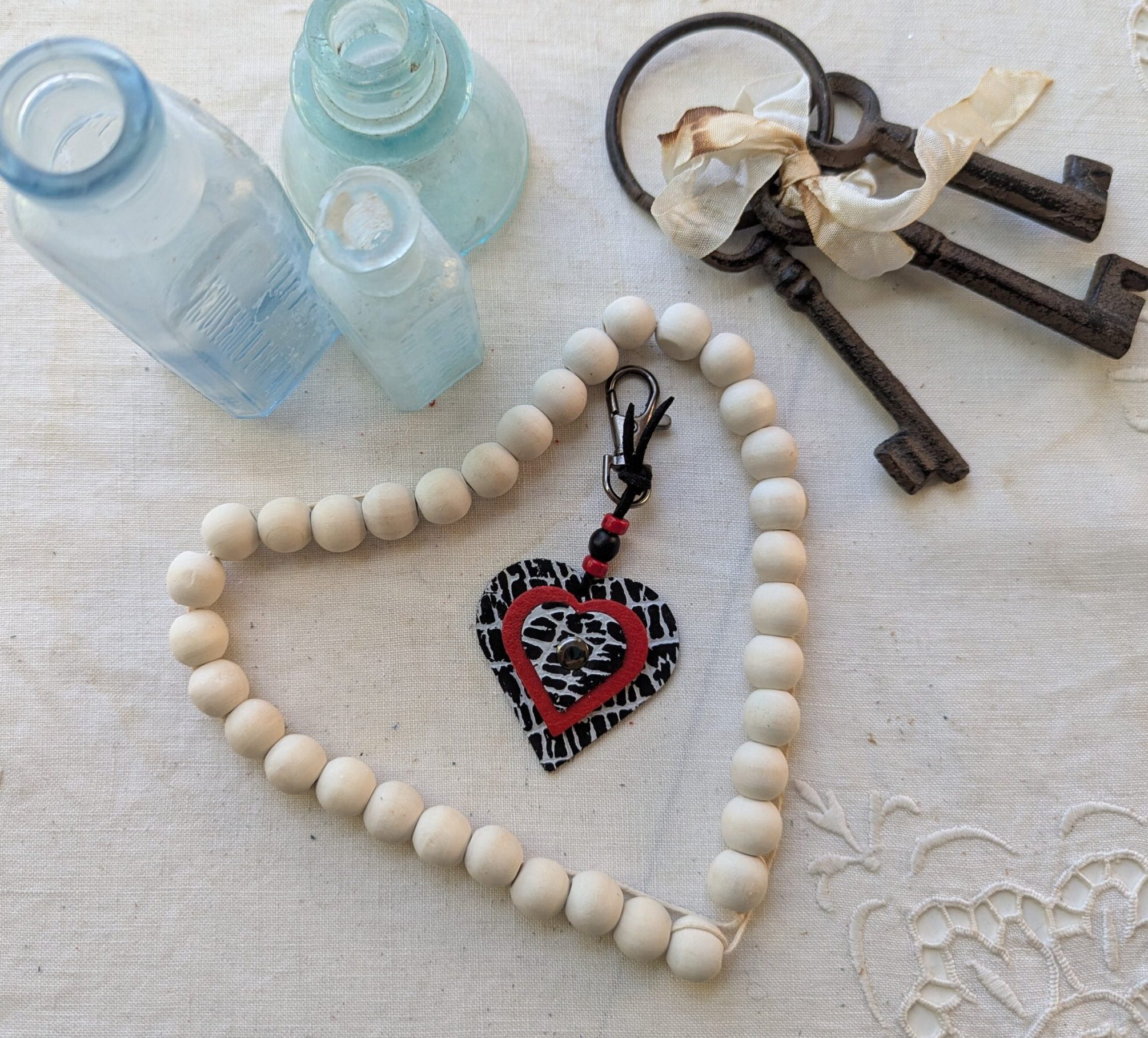 "Triple Up Hearts" Mini Purse Charm-#614