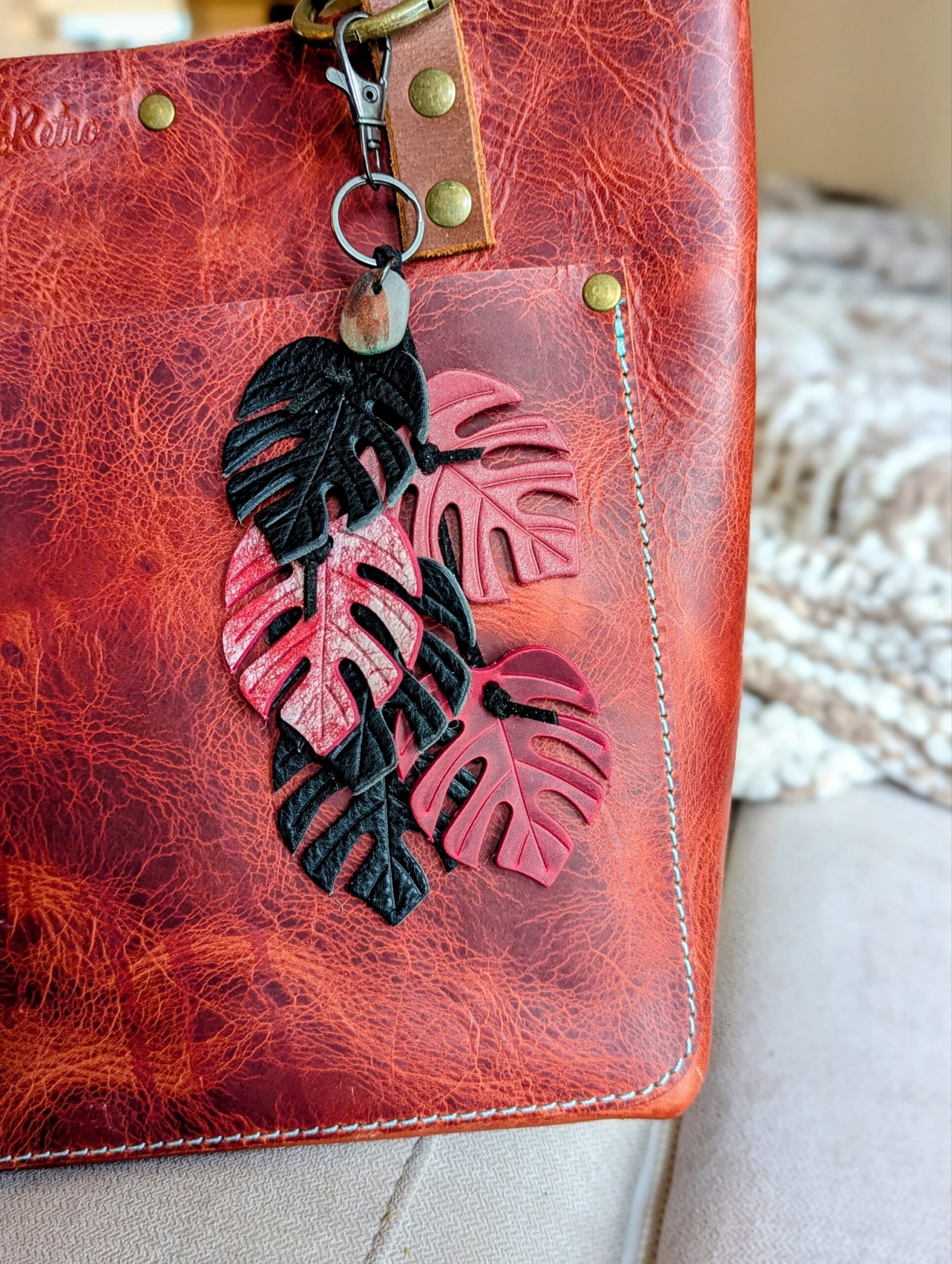 Monstera Muse Purse Charm-#708